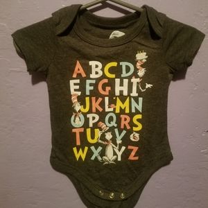 The DR.suess onesie set!!!